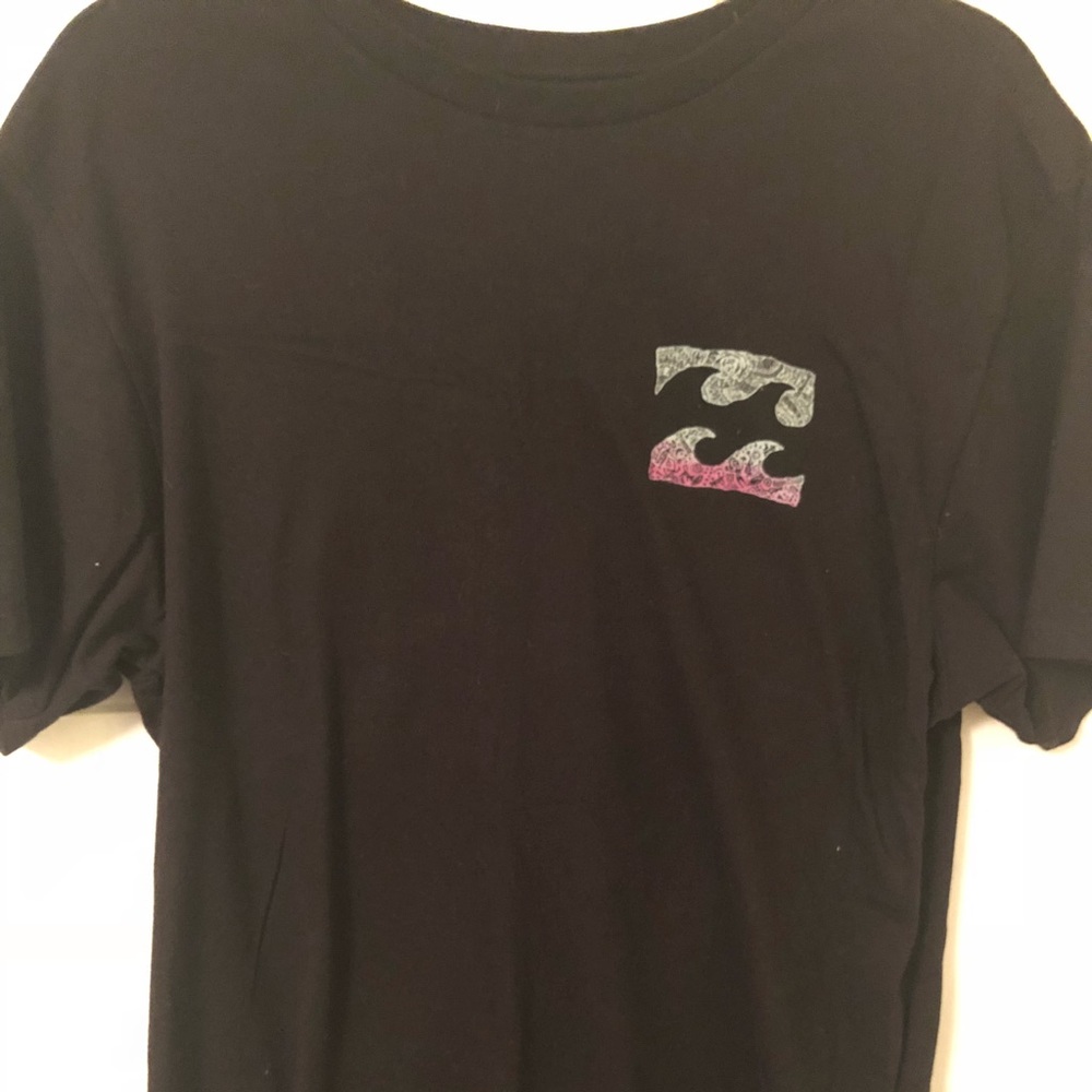 BILLABONG t shirt